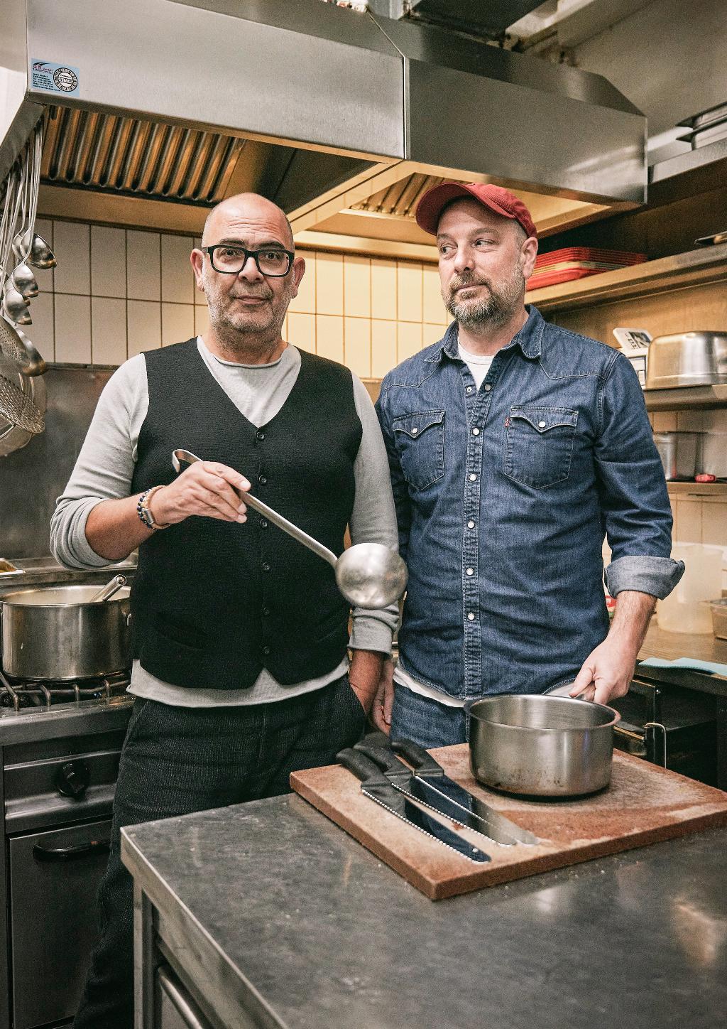 Hannes Ringlstetter & Stephan Zinner - Irgendwas mit Küche